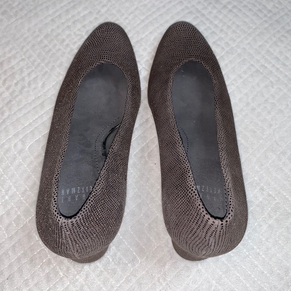 Stuart Weitzman Textured Block Heel Pump, Taupe Brown, Chrome Accents, Size 6.5M - Picture 3 of 14